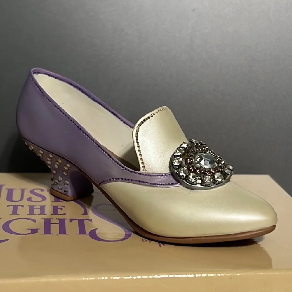 Just the Right Shoe “Jeweled Heel Pump” #25011 Miniature Collectible in Box